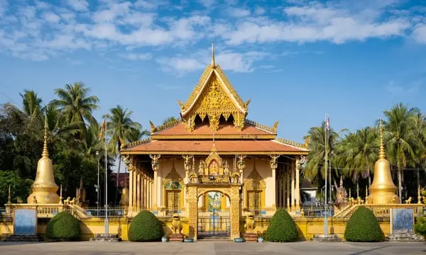 Fața armonioasă a religiei în Cambodia acoperă tensiuni ascunse
