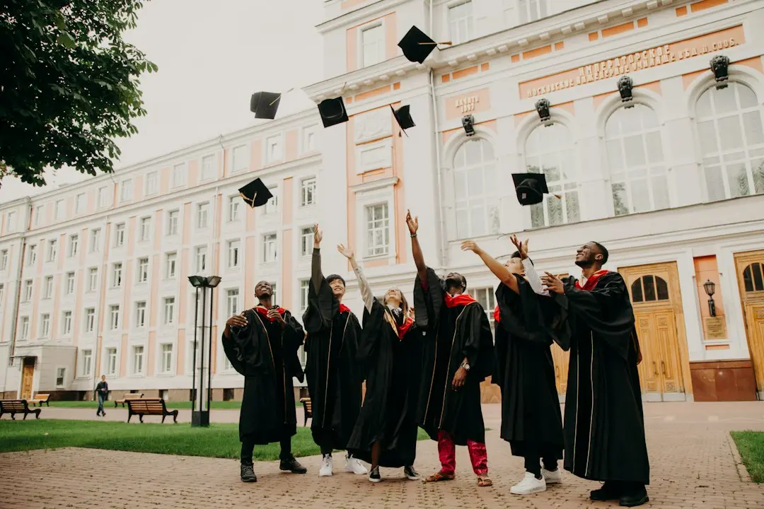 Miile de studenți și sindicatele pe străzile Italiei