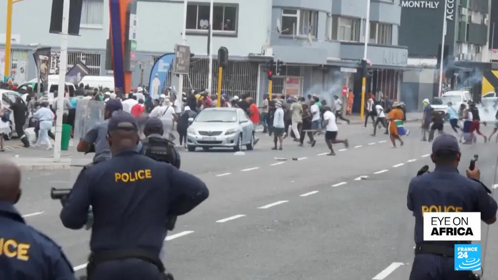 Africa de Sud, sub asediul violențelor xenofobe: un străin a fost ucis